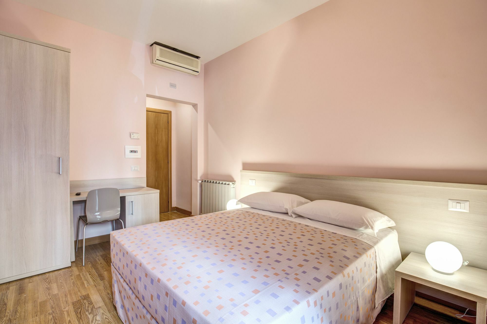 Hotel Nuova Monaco Roma Exterior foto